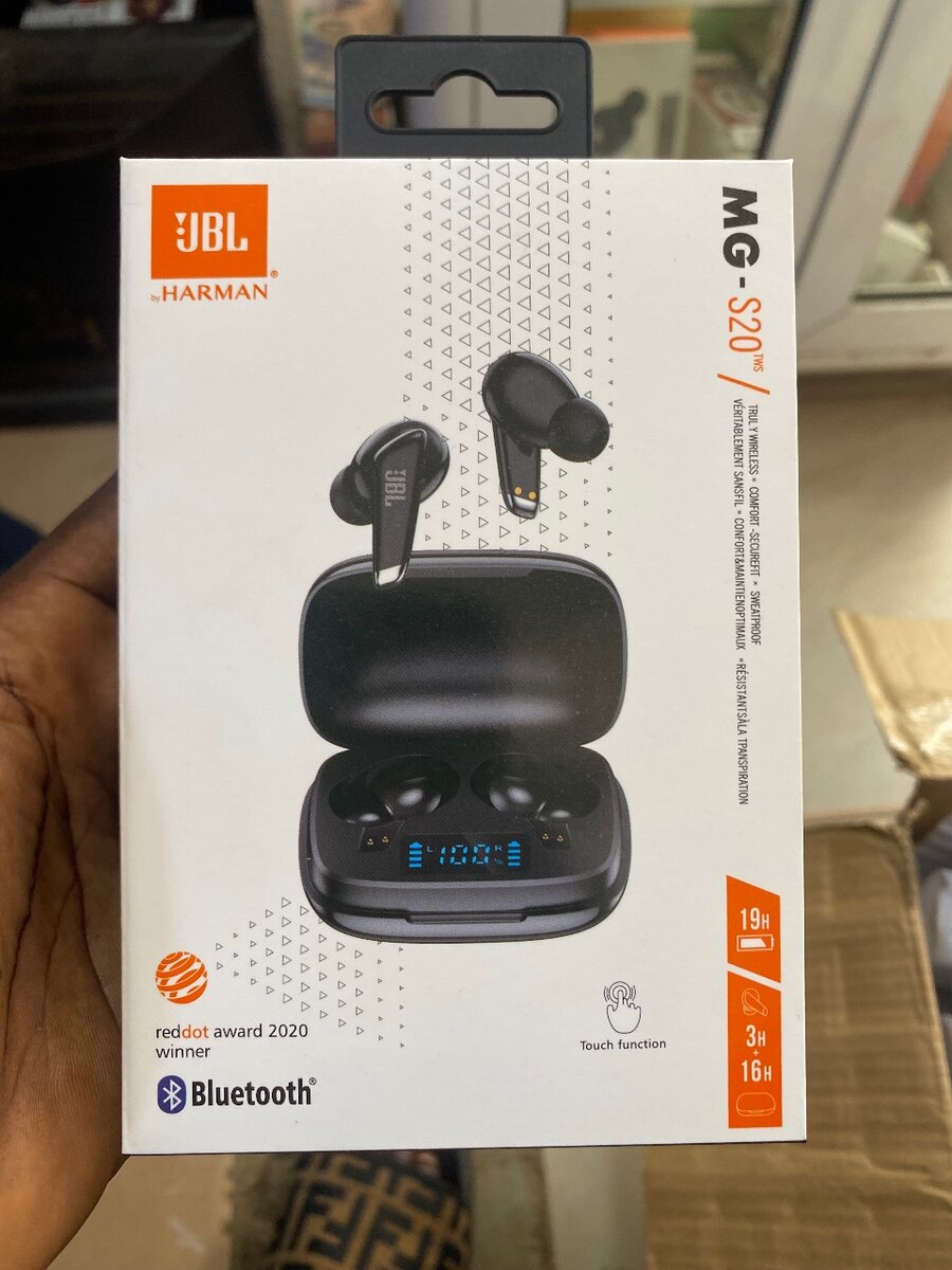 JBL Buds