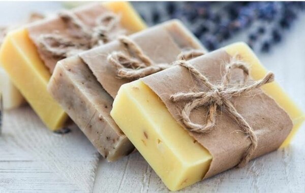 Béni Bio Savon [Mangoustan +Café Vert +cire d'abeilles]