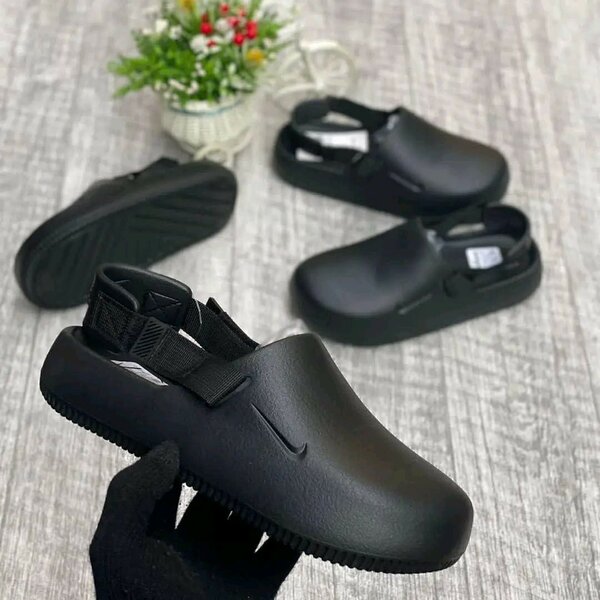 Nike Calm Mule