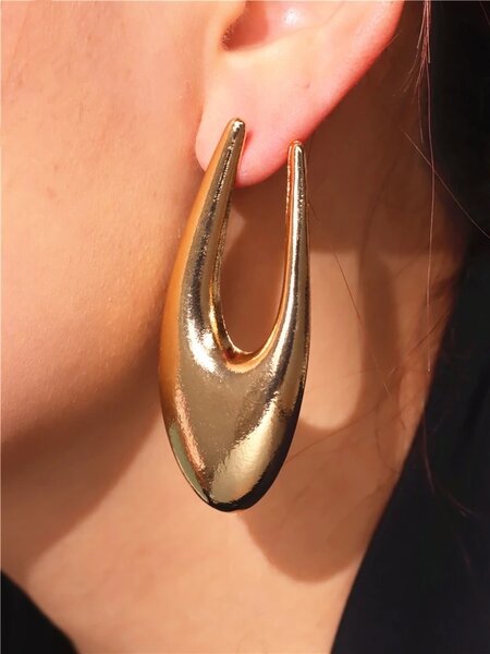 Ursula Earring