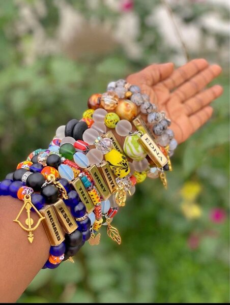 Customized beads