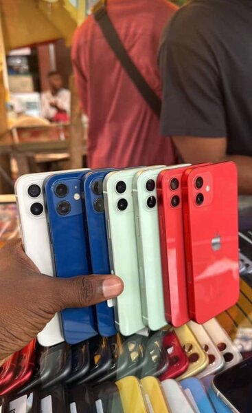 iPhone 12