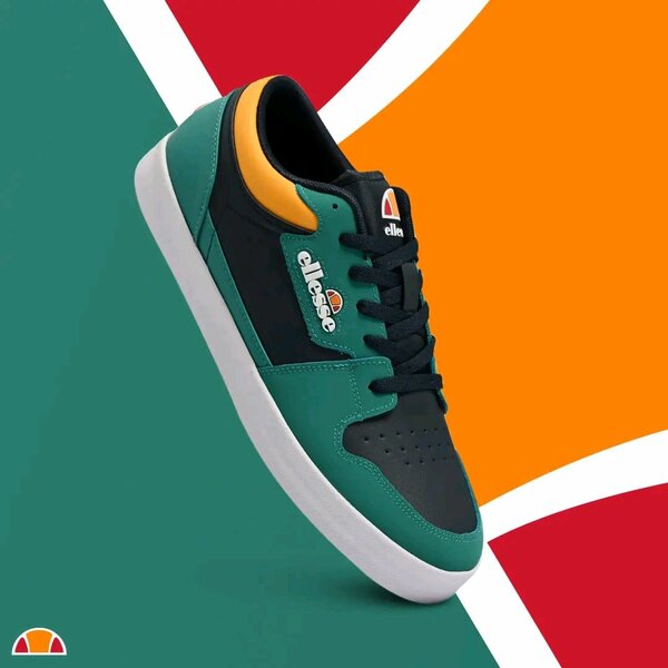 Kids sneakers