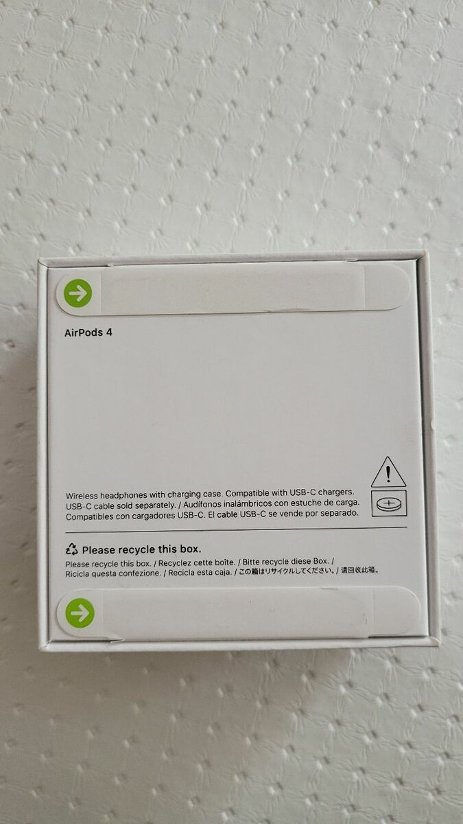 AirPods 4