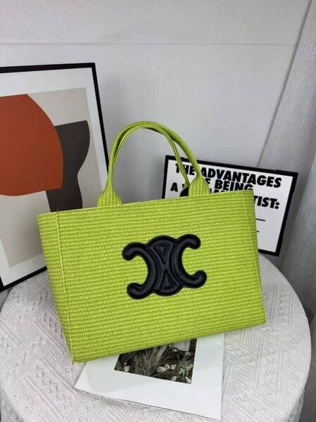 Sac à main en raphia chic