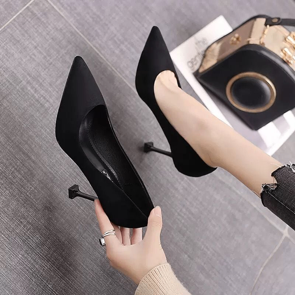 Ladies heel