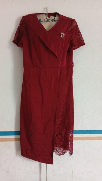 Robe Élégante en Dentelle