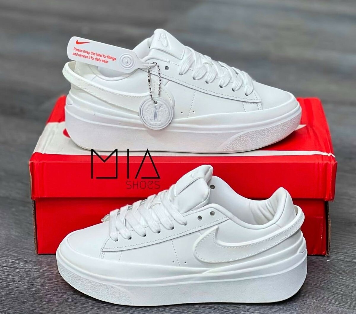 NIKE AIRFORCE CLASSIC WHITE