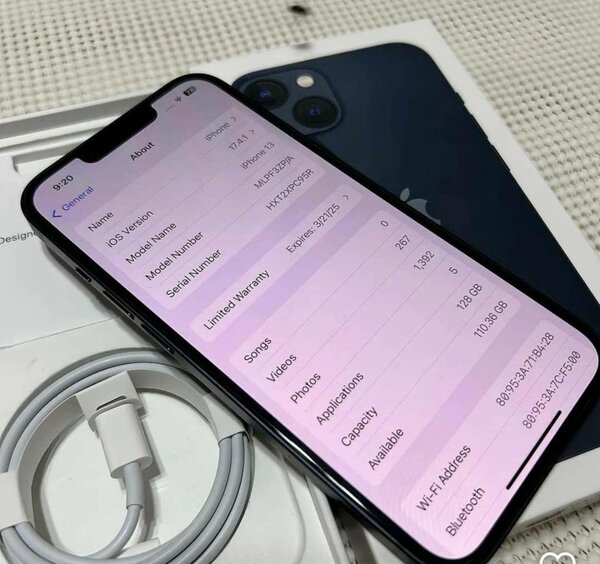 iPhone 13 Noir 128 Go - Neuf