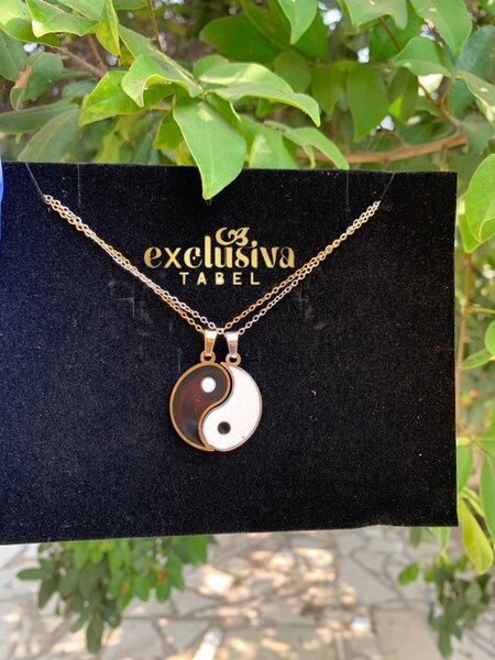 Couple necklaces