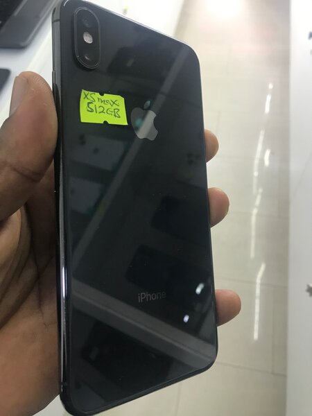 Phone Xs Max 512