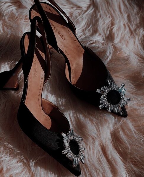 Classic half shoe heel