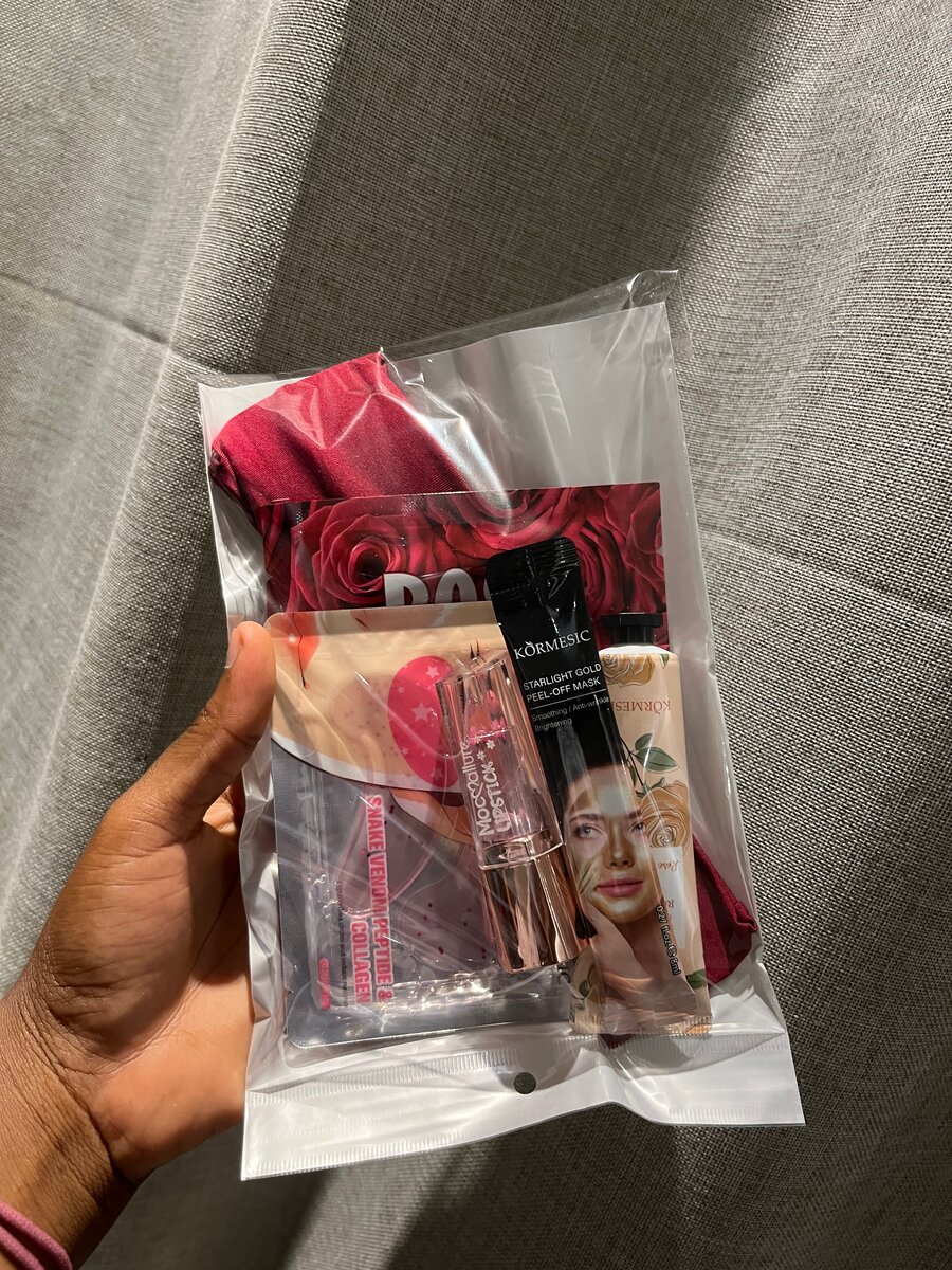 Kit girly