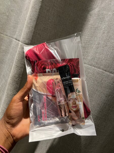 Kit girly