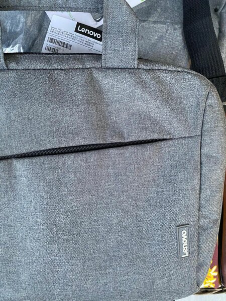 Laptop carrier bags
