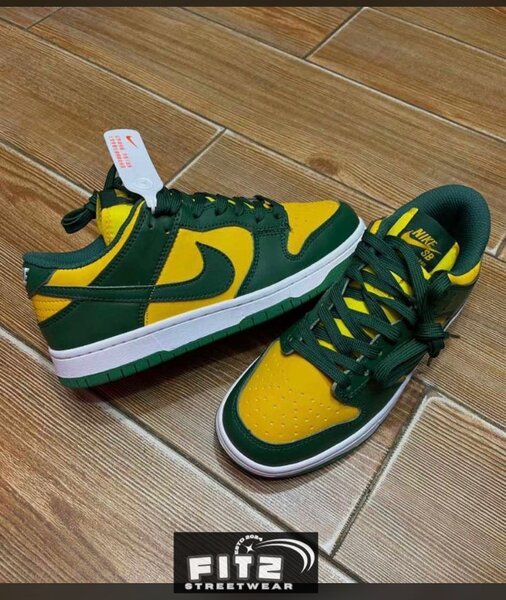 Nike Dunks