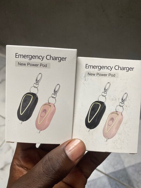 Mini Chargeur d'Urgence Portable