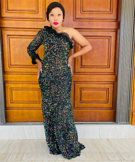 🌼TRISHA GOWN🌼