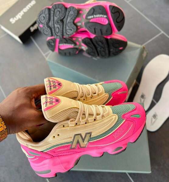 New Balance 1000