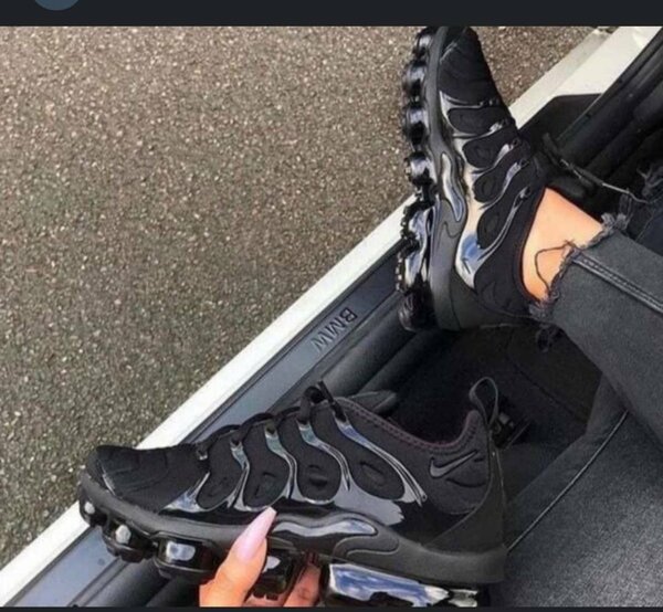 Chaussure TN