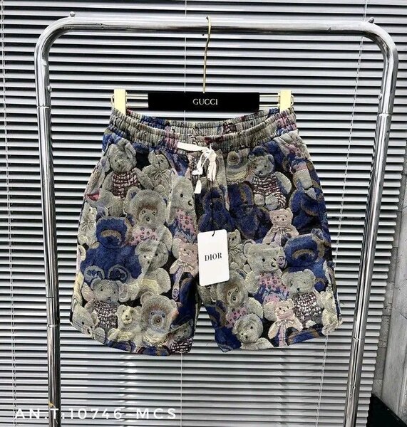 Short nika