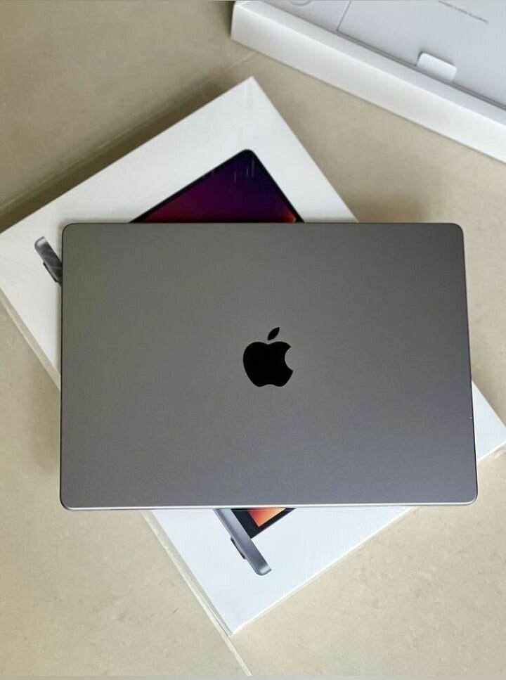 Apple MacBook Air m2 grey