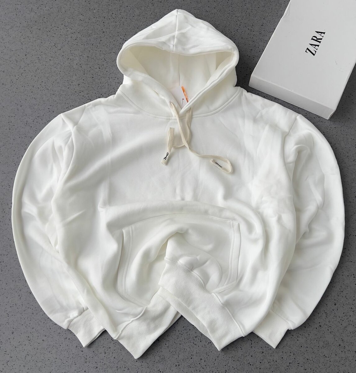 HEAVY PLAIN HOODIES