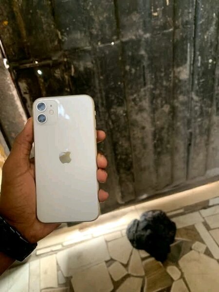 iPhone 11 Blanc 128Go Débloqué