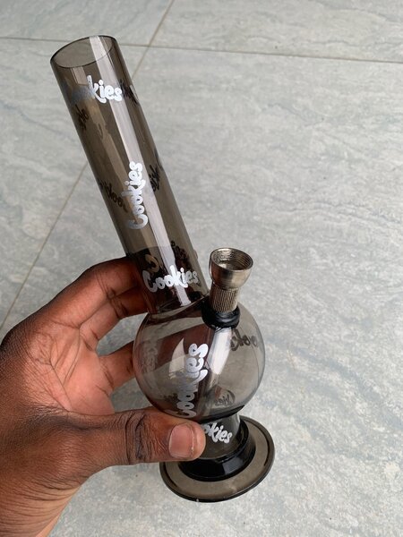 Bongs