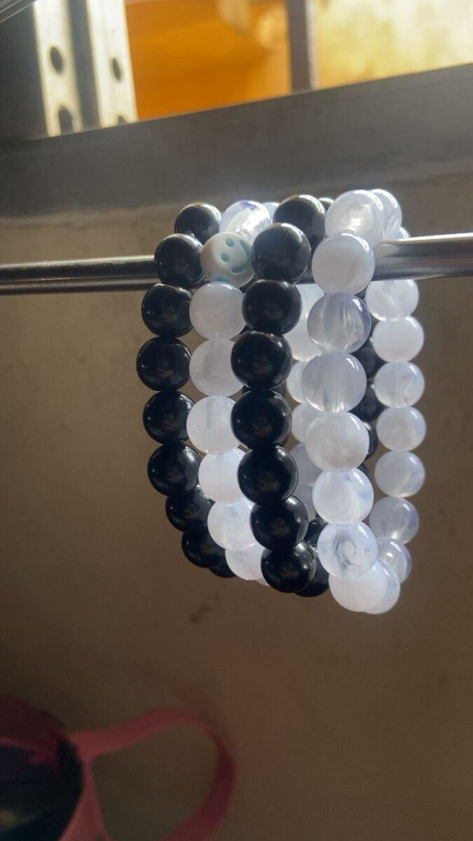 Bracelets en perles colorées