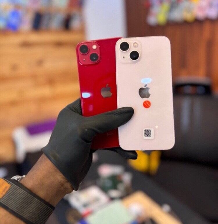 iPhone 13