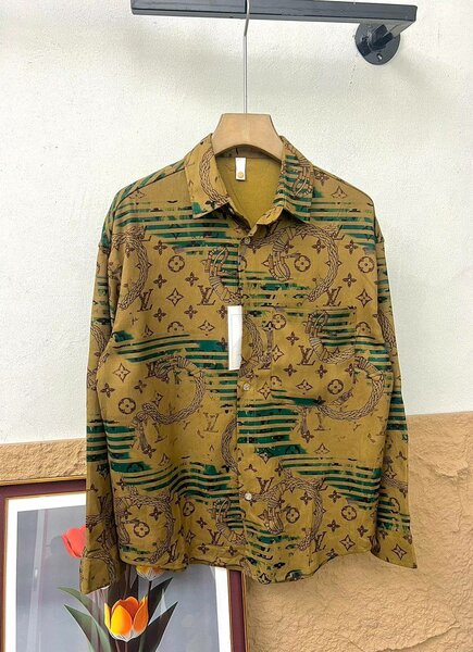 Stock shirts