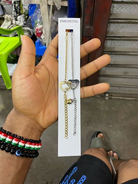 Bracelet