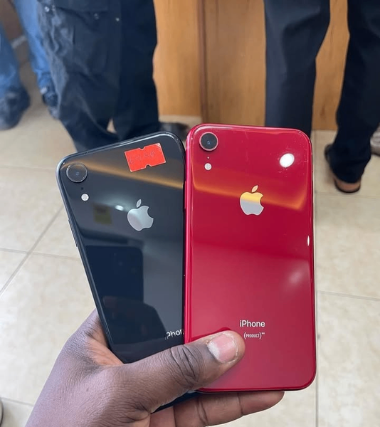 iPhone XR
