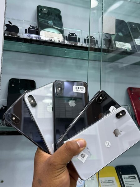 iPhone X