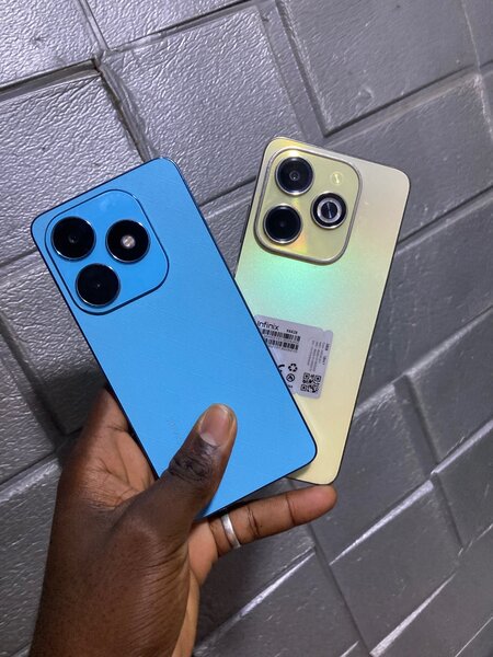 Techno et infinix