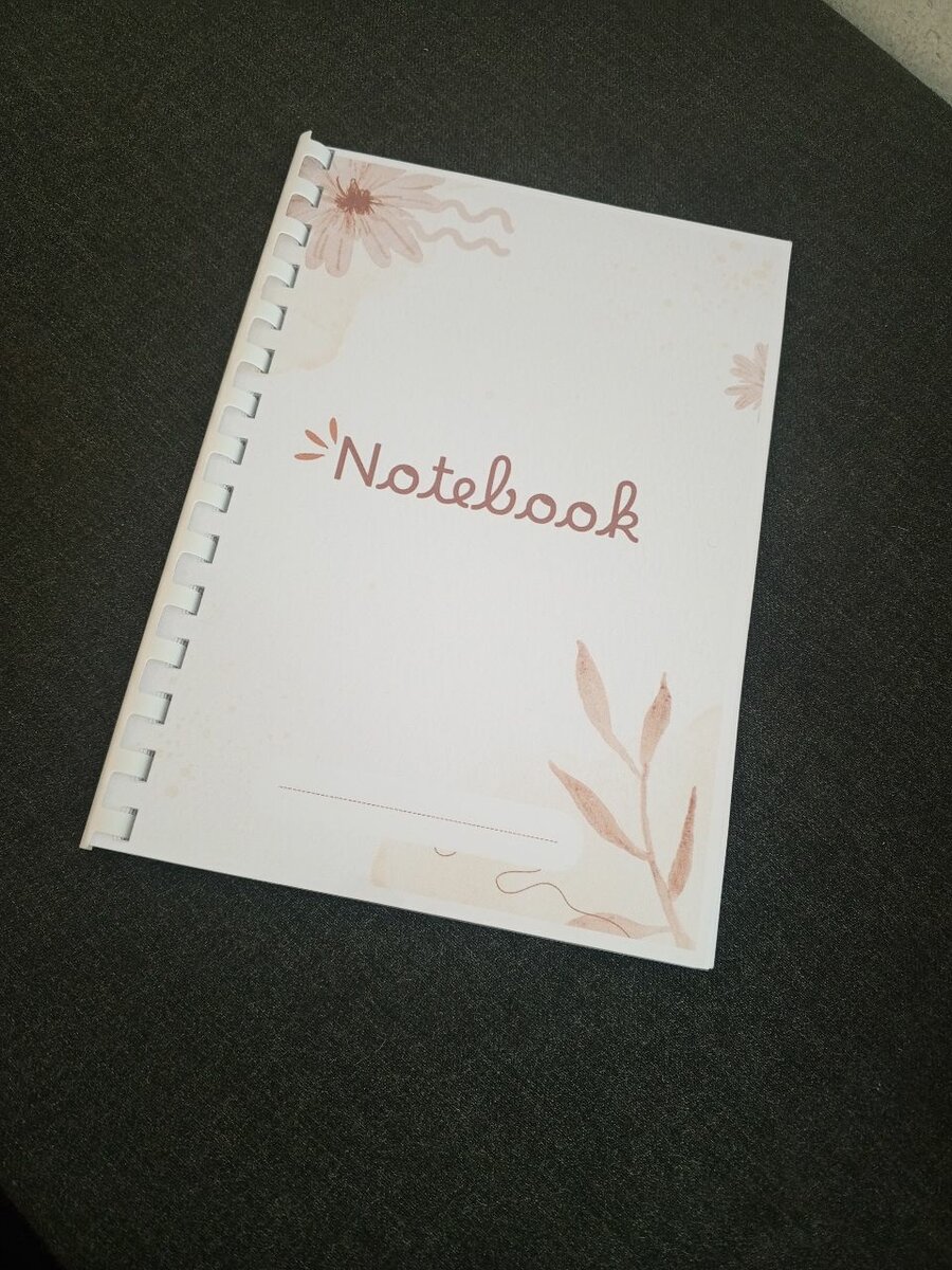 Cahier à spirale élégant