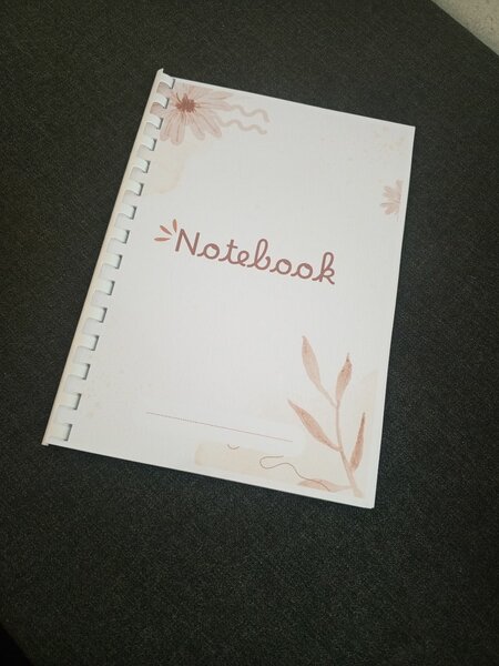 Cahier à spirale élégant