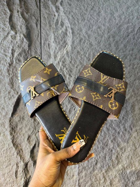 Slippers