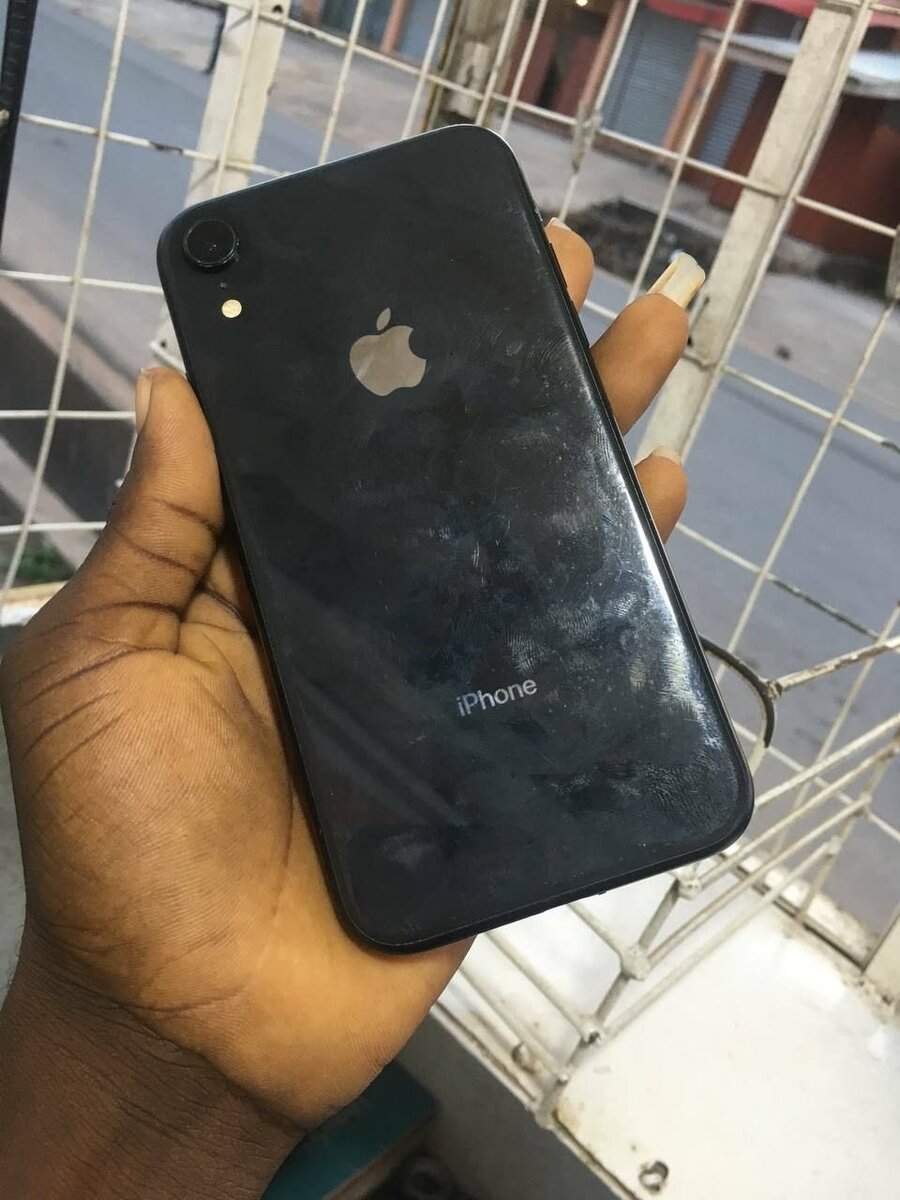 iPhone XR