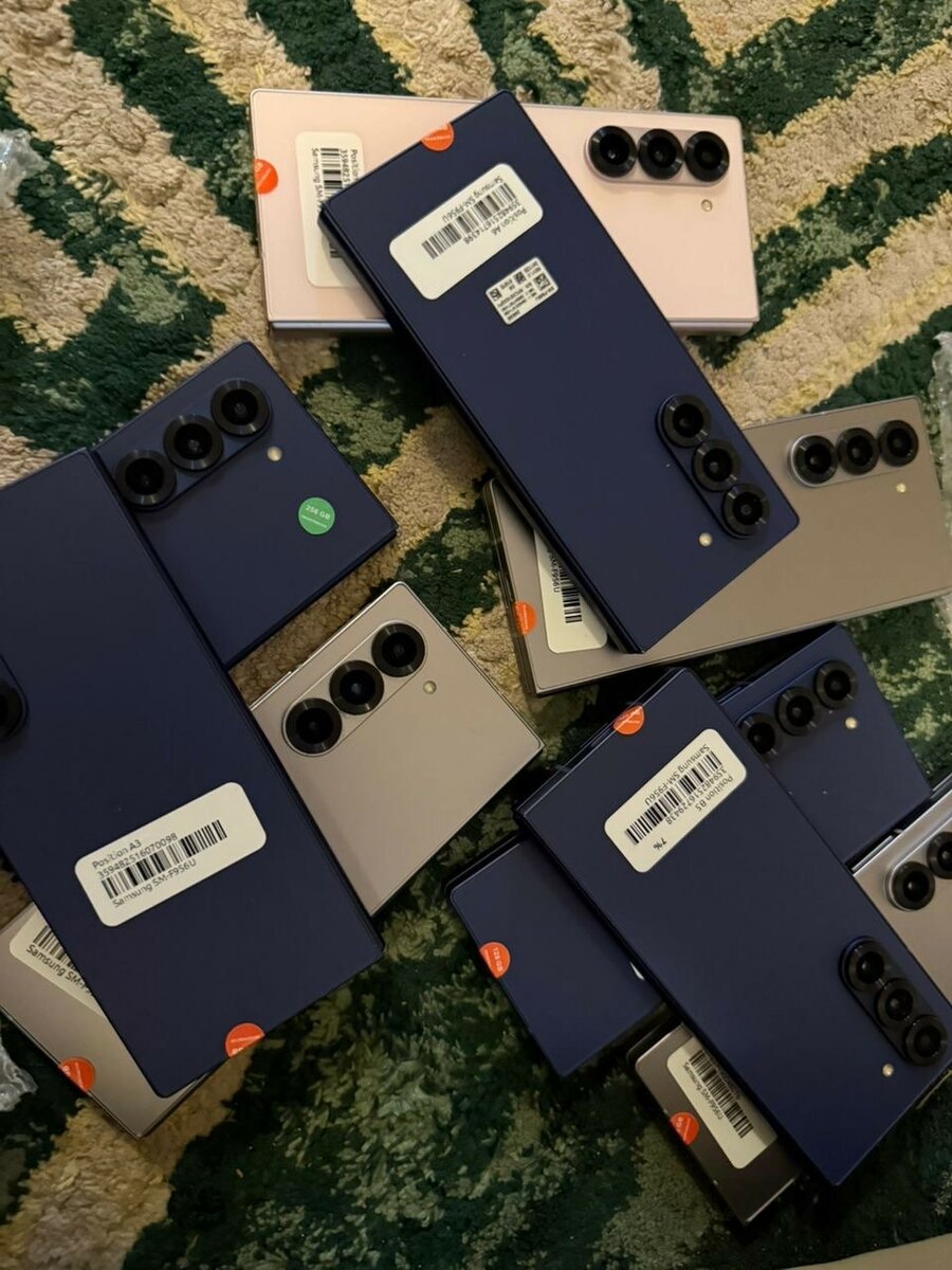 Samsung Galaxy Fold 6