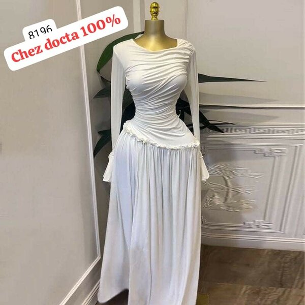 Robe de soirée élégante blanche