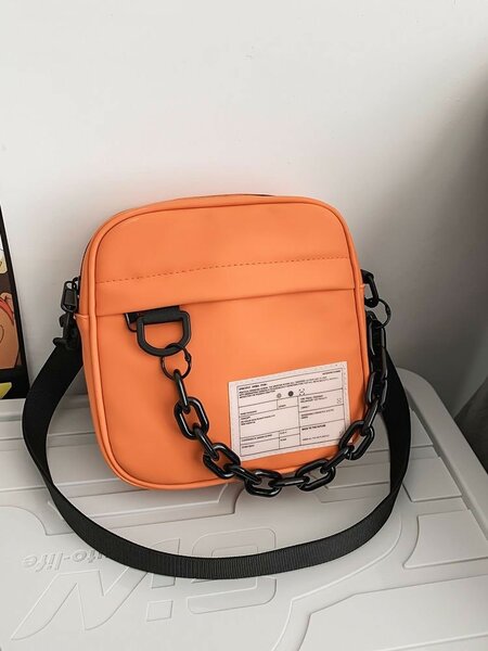 Sac bandoulière chaîne moderne