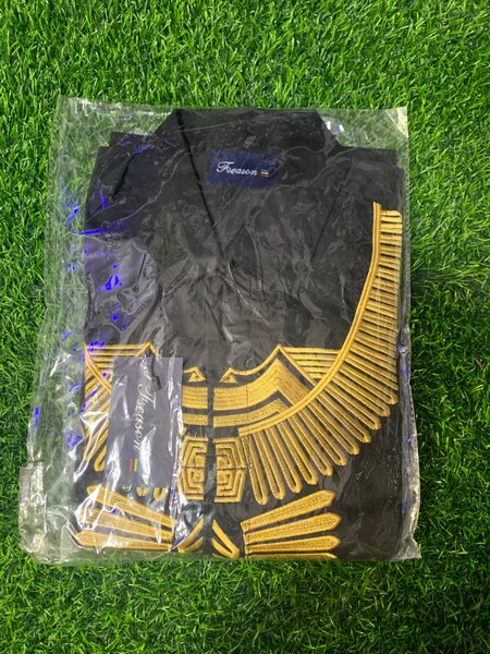 Men long sleeves