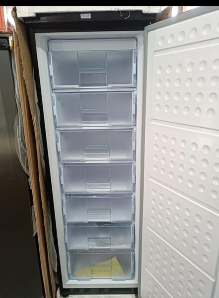 SMART TECHNOLOGY Congélateur Vertical 7 Casiers - 350 L - Gr
