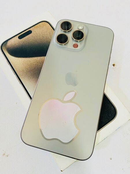 iPhone 15 pro max