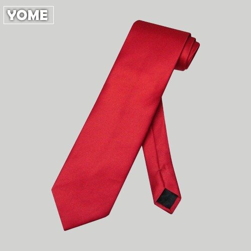 Cravate élégante rouge