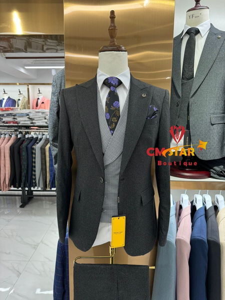 Suit 