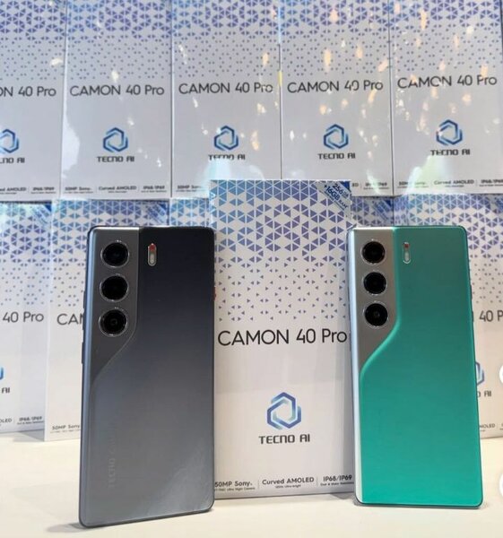 Tecno Camon 40 Pro