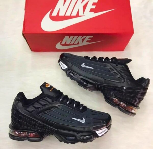 Chaussures TN nike